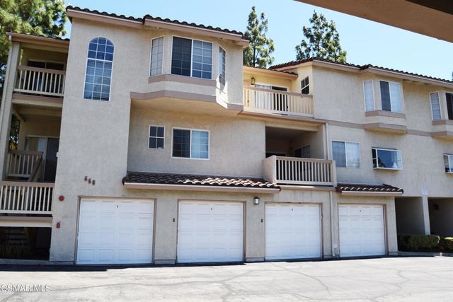 668 Oak Run Trail 106c, Oak Park, CA 91377