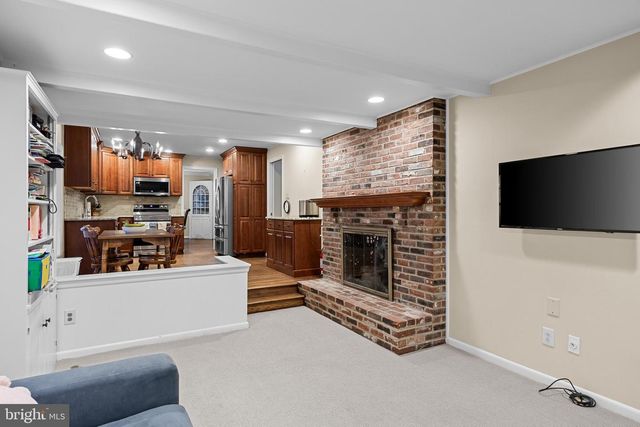 120 NANTUCKET DR, Cherry Hill, NJ 08034