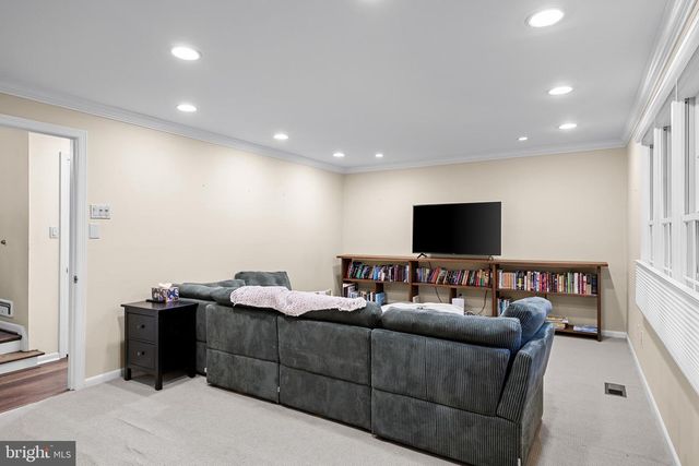 120 NANTUCKET DR, Cherry Hill, NJ 08034