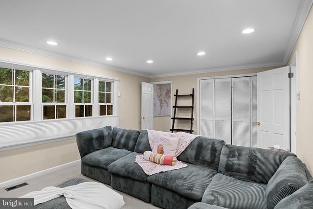 120 NANTUCKET DR, Cherry Hill, NJ 08034