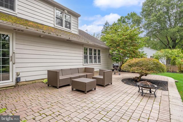 120 NANTUCKET DR, Cherry Hill, NJ 08034