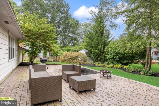 120 NANTUCKET DR, Cherry Hill, NJ 08034