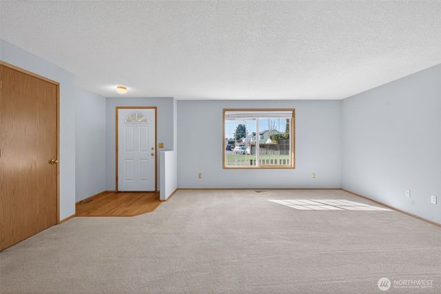 17000 SE 16th Street, Vancouver, WA 98683