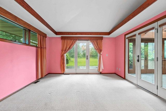 5531 LONG COURT, Appleton, WI 54914