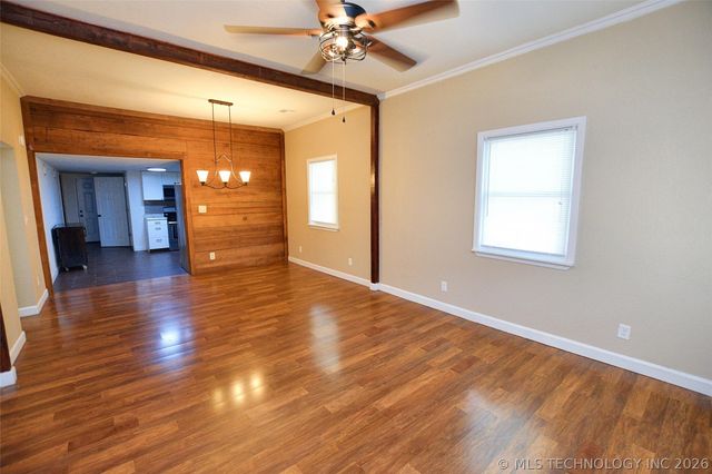 802 S College Avenue, Tahlequah, OK 74464