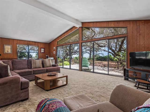 17 S BAYSHORE DRIVE, Eastpoint, FL 32328