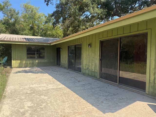 17 S BAYSHORE DRIVE, Eastpoint, FL 32328