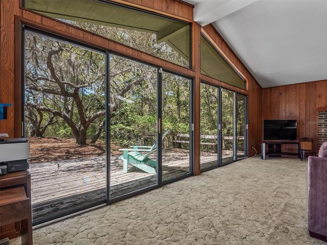 17 S BAYSHORE DRIVE, Eastpoint, FL 32328