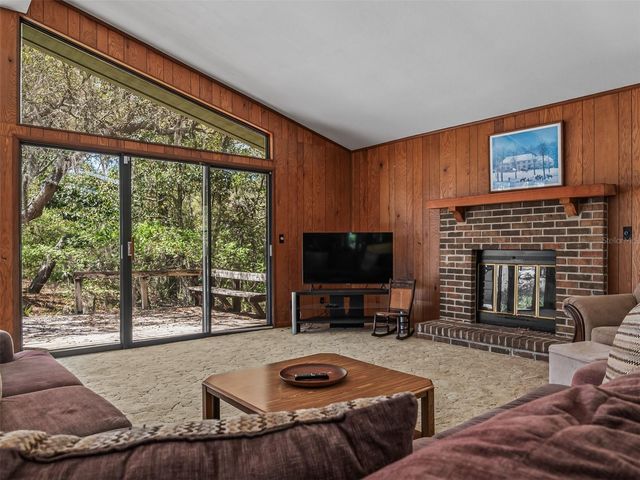 17 S BAYSHORE DRIVE, Eastpoint, FL 32328