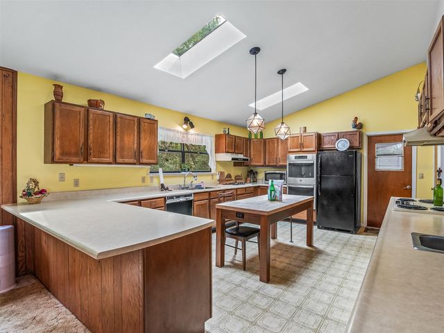 17 S BAYSHORE DRIVE, Eastpoint, FL 32328