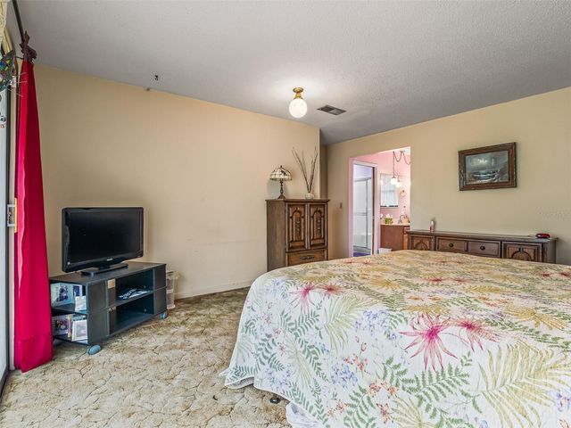 17 S BAYSHORE DRIVE, Eastpoint, FL 32328