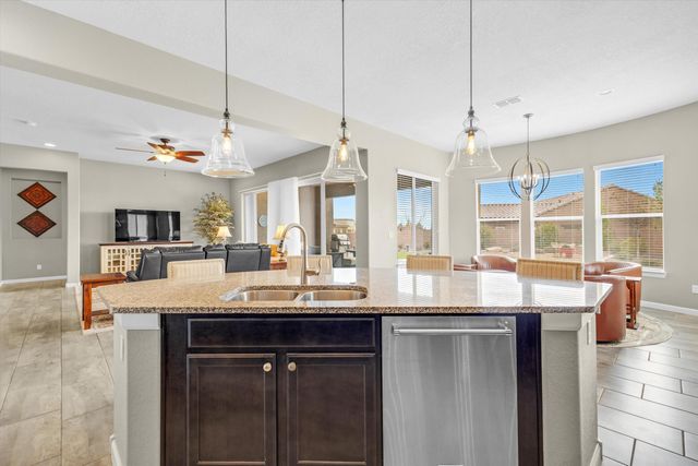 2152 Cebolla Creek Way NW, Albuquerque, NM 87120