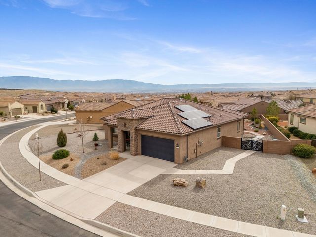 2152 Cebolla Creek Way NW, Albuquerque, NM 87120