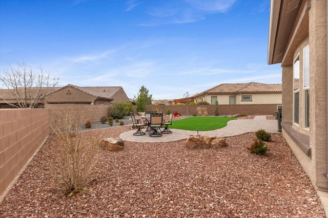 2152 Cebolla Creek Way NW, Albuquerque, NM 87120