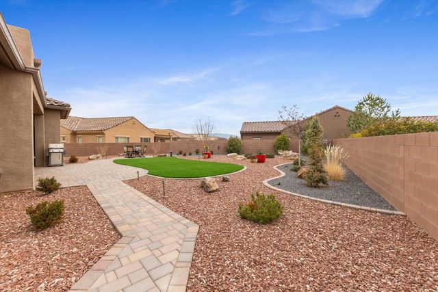 2152 Cebolla Creek Way NW, Albuquerque, NM 87120
