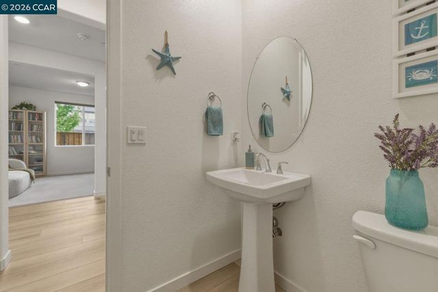 5409 Spring Mountain Ln, Antioch, CA 94531