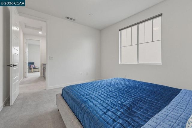 5409 Spring Mountain Ln, Antioch, CA 94531