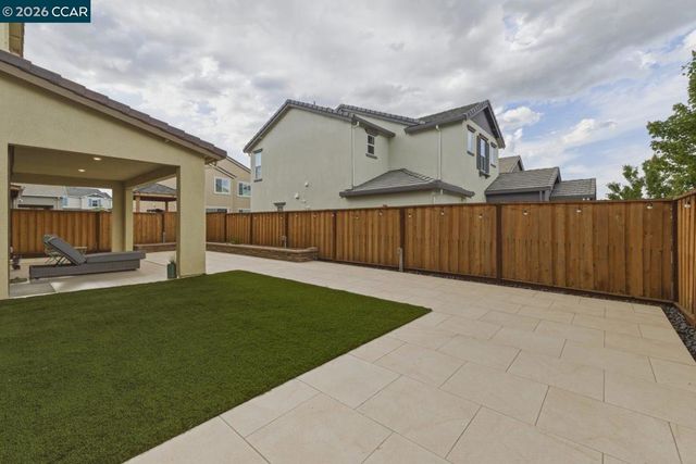 5409 Spring Mountain Ln, Antioch, CA 94531