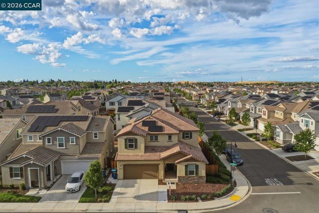 5409 Spring Mountain Ln, Antioch, CA 94531