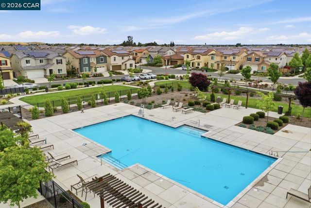 5409 Spring Mountain Ln, Antioch, CA 94531