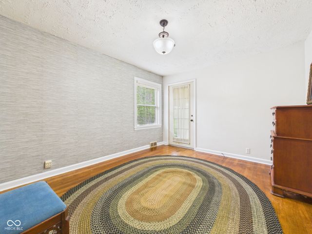 1017 Dresser Drive, Anderson, IN 46011