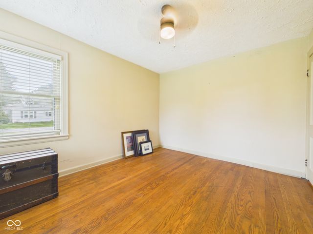 1017 Dresser Drive, Anderson, IN 46011