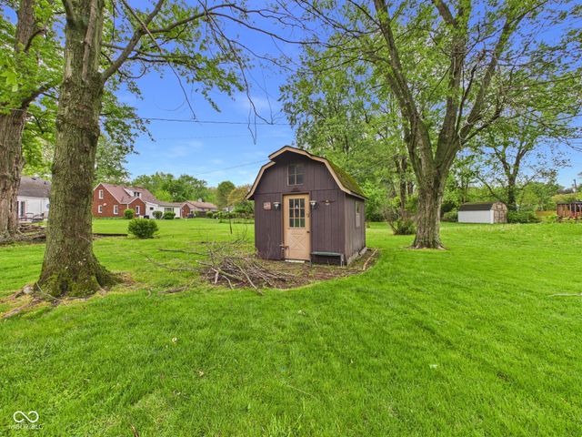 1017 Dresser Drive, Anderson, IN 46011