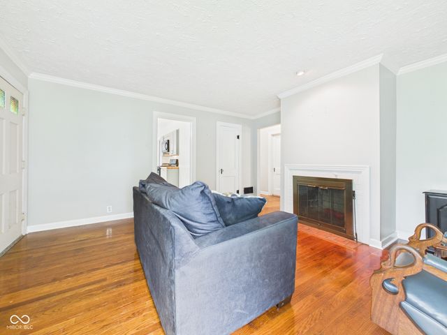 1017 Dresser Drive, Anderson, IN 46011