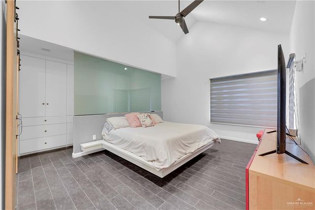 2411 Holland Avenue, Edinburg, TX 78539