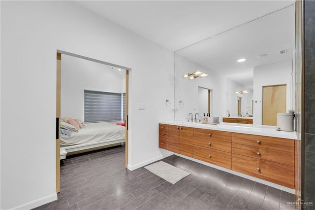 2411 Holland Avenue, Edinburg, TX 78539