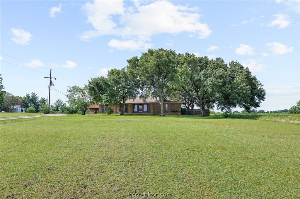 8277 Highway 90 South Highway, Navasota, TX 77868 — photo 2