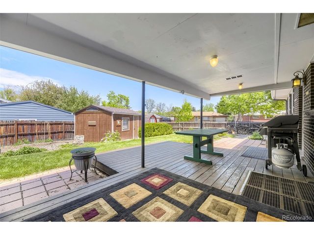 8653 W Hawaii Dr, Lakewood, CO 80232