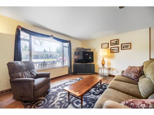8653 W Hawaii Dr, Lakewood, CO 80232
