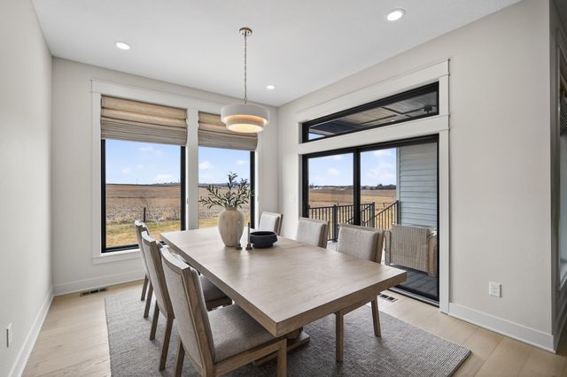 2922 NW Beechwood Drive, Grimes, IA 50111