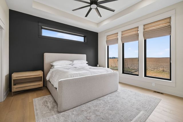 2922 NW Beechwood Drive, Grimes, IA 50111