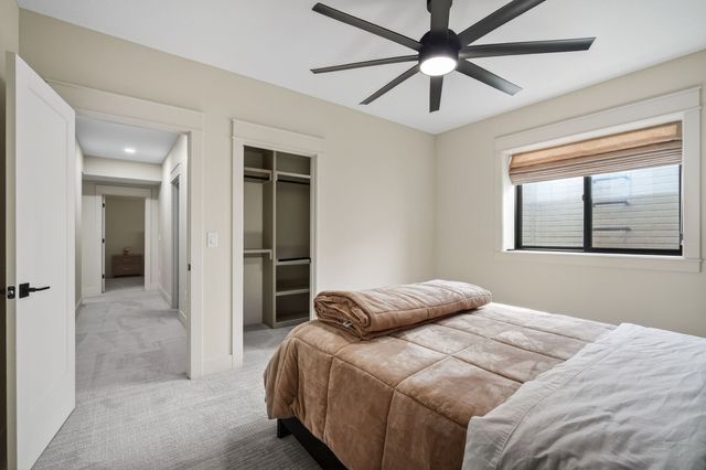 2922 NW Beechwood Drive, Grimes, IA 50111