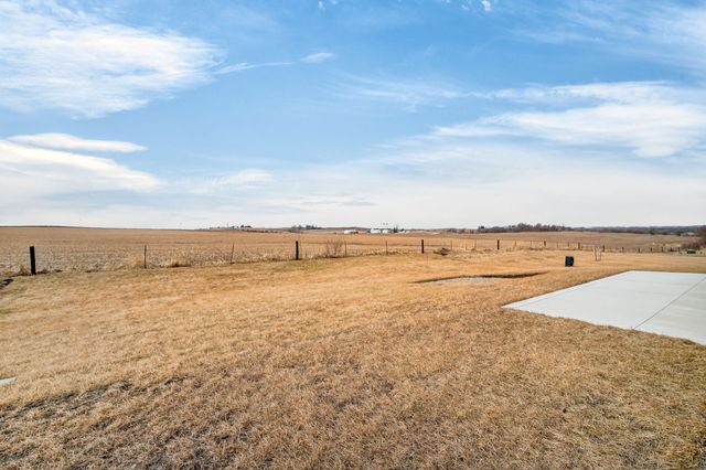 2922 NW Beechwood Drive, Grimes, IA 50111