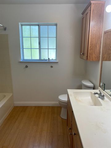 53589 Chipo Poyah, North Fork, CA 93643