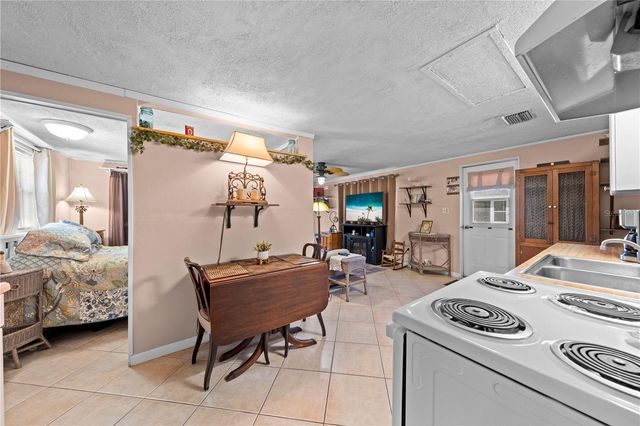 6130 LAKE LIZZIE DRIVE, St Cloud, FL 34771