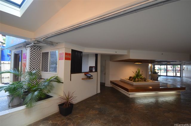 2450 Prince Edward Street 1010A, Honolulu, HI 96815