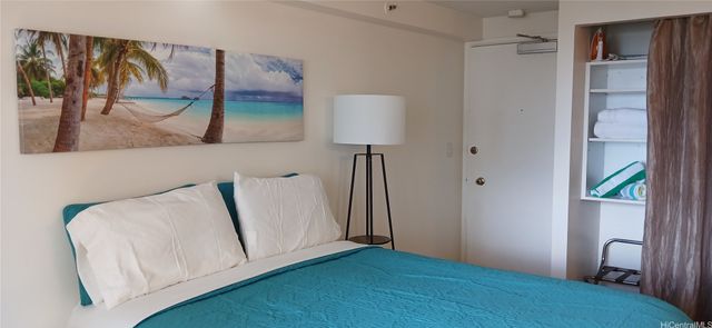 2450 Prince Edward Street 1010A, Honolulu, HI 96815