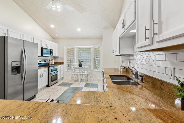 12223 SPRINGMOOR ONE Court, Jacksonville, FL 32225