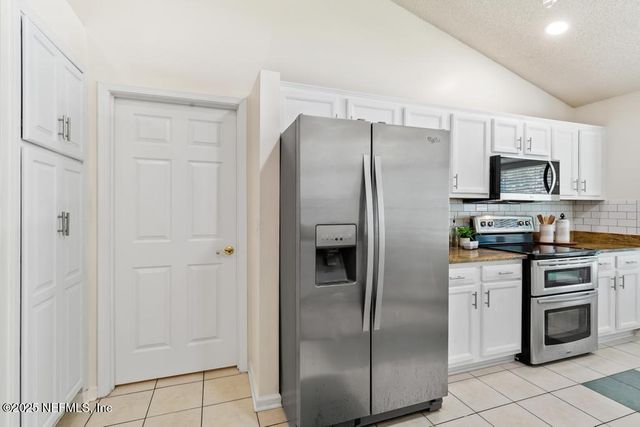 12223 SPRINGMOOR ONE Court, Jacksonville, FL 32225