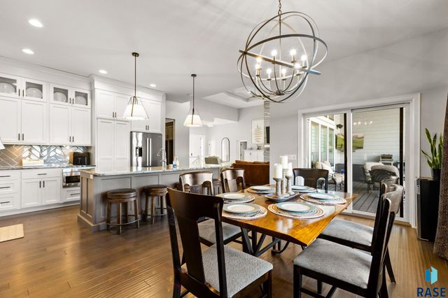 607 S Torrey Pine Ln Lane, Sioux Falls, SD 57110