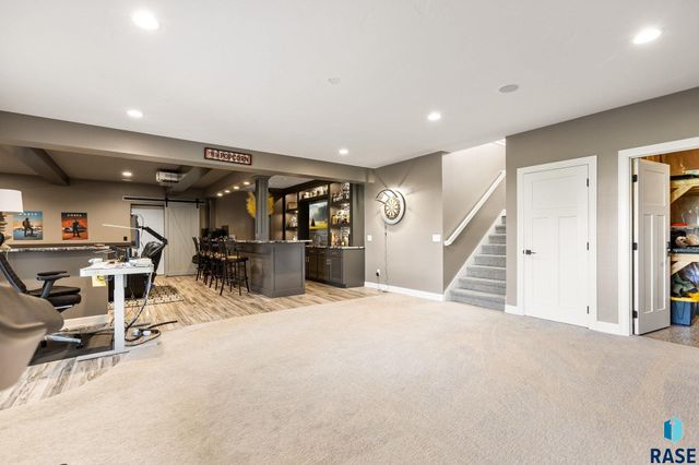 607 S Torrey Pine Ln Lane, Sioux Falls, SD 57110