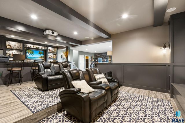 607 S Torrey Pine Ln Lane, Sioux Falls, SD 57110