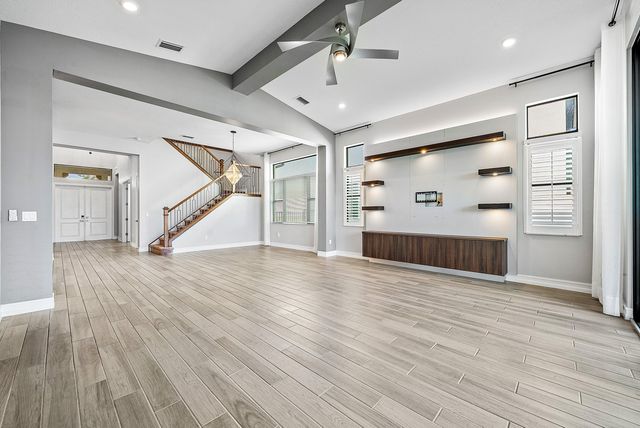 8948 Grand Prix Lane, Boynton Beach, FL 33472