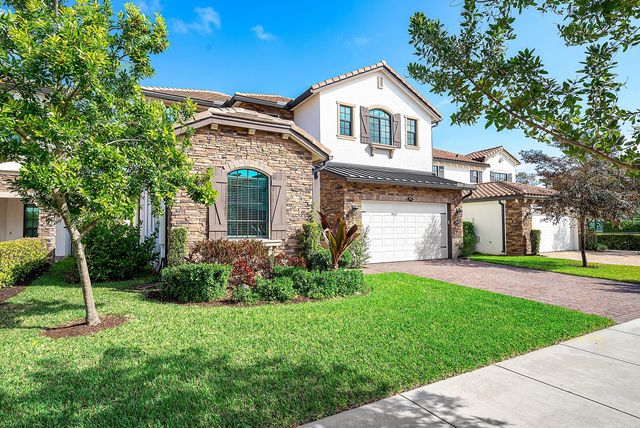 8948 Grand Prix Lane, Boynton Beach, FL 33472