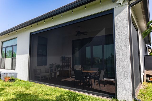 8948 Grand Prix Lane, Boynton Beach, FL 33472