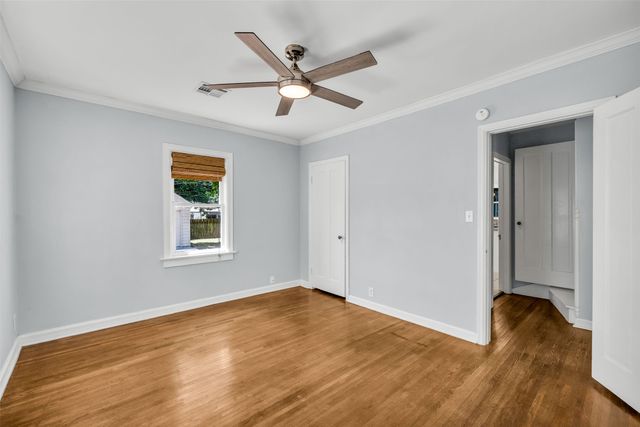1208 S Columbia Avenue, Tulsa, OK 74104
